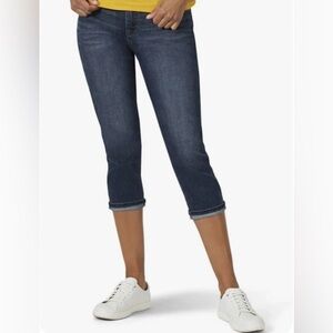 Lee Riders Dark Wash Mid Rise Capri Jeans 12 NWT